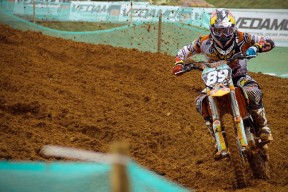 kaiyun-谢震业状态火爆！夏季联赛迎战热刺，洛杉矶快船力争零封